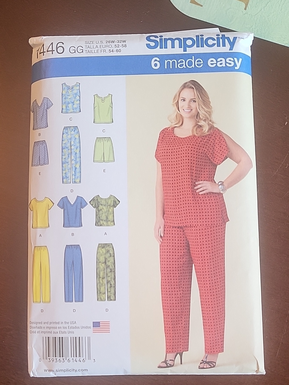 Simplicity Blue and Green Relaxed Top & Shorts Sewing Pattern